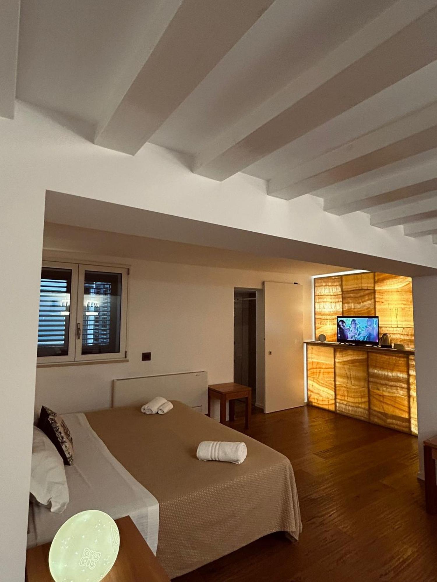 Prince Suite Palermo Zewnętrze zdjęcie